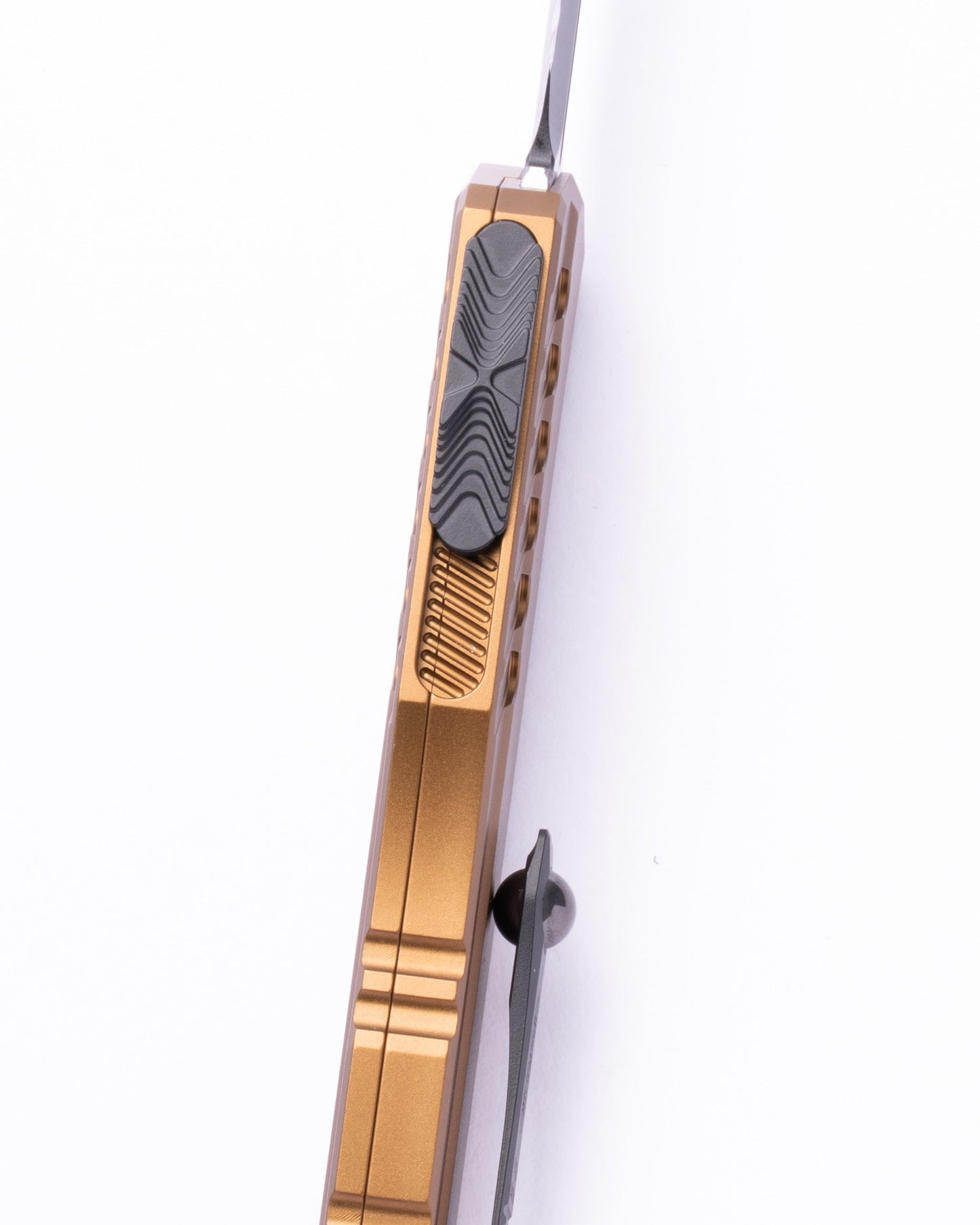 Cypher® II D/E Tan Full Serrated (1242-3TA)